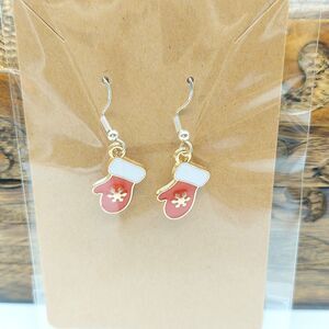 Red Christmas Mitten Earrings Christmas Earrings